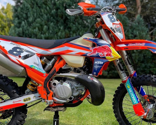 Protector de pipa de carbono Ktm-Husqvarna-Gasgas- 250-300cc /2019-2022